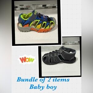 Bundle of 2 items /Kids Outdoor Sandals/Black & Blue and Green/boy size 6